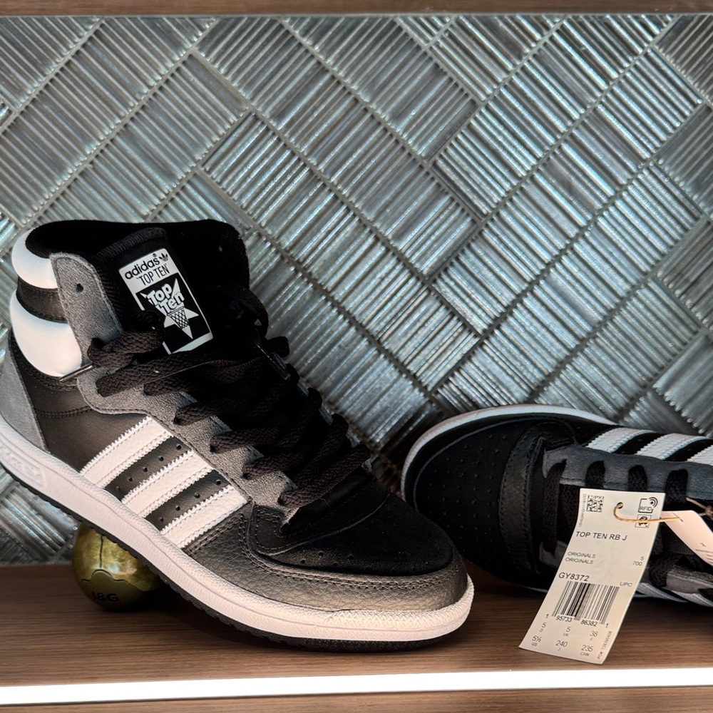 Adidas Top Ten Gray and White suede and leather High-Tops